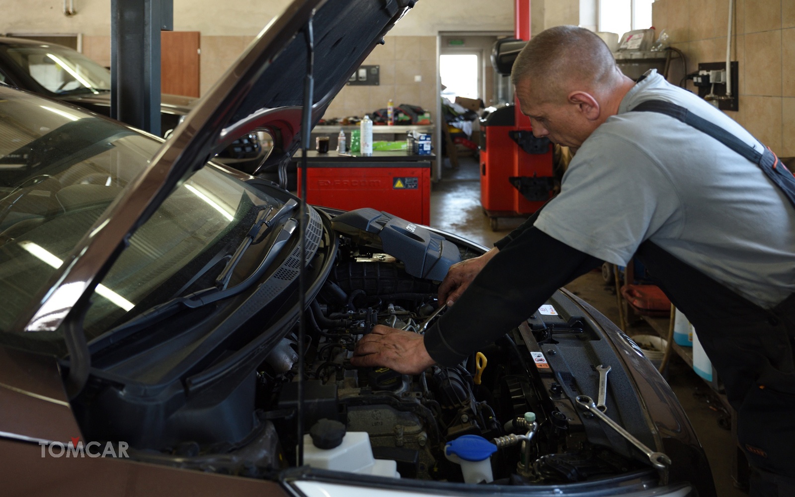 Uszczelnianie dolotu w Kia Ceed